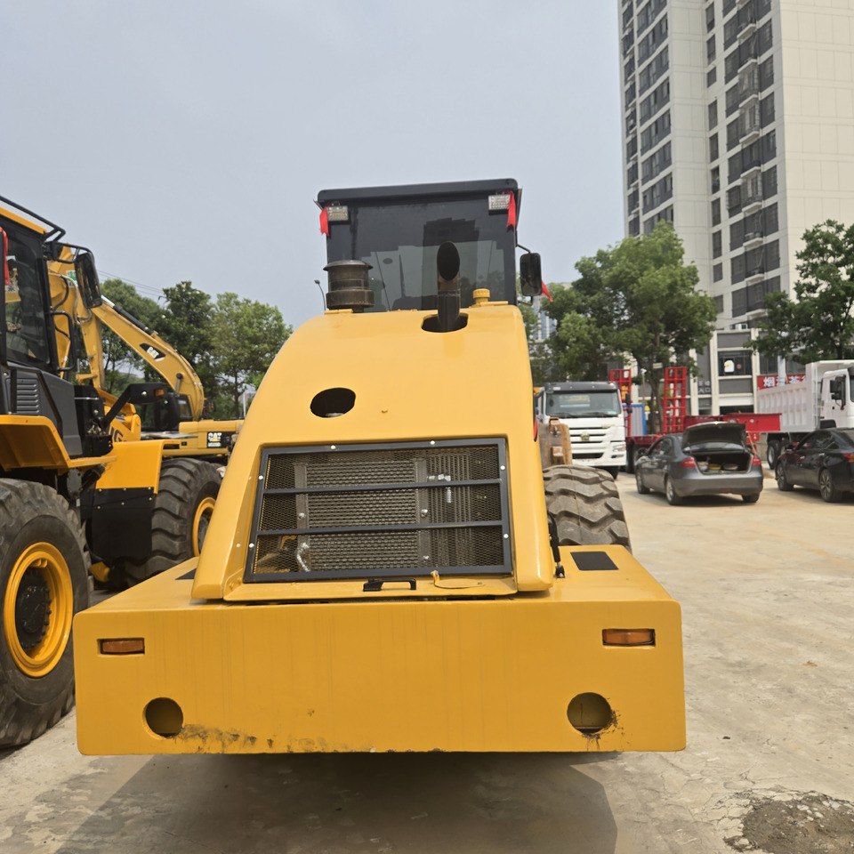 CAT CS683E - Компактор: фото 5 CAT CS683E - Компактор: фото 5