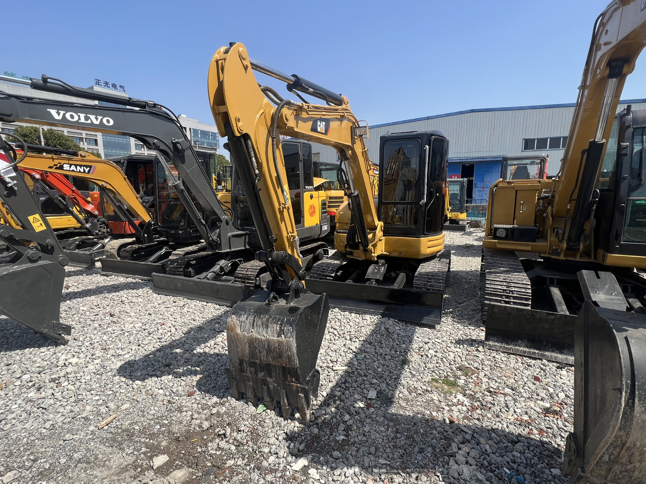 CATERPILLAR 304CR - Мини-экскаватор: фото 5 CATERPILLAR 304CR - Мини-экскаватор: фото 5