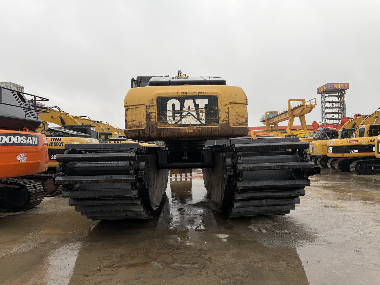 CATERPILLAR 320D - Водный экскаватор: фото 3 CATERPILLAR 320D - Водный экскаватор: фото 3