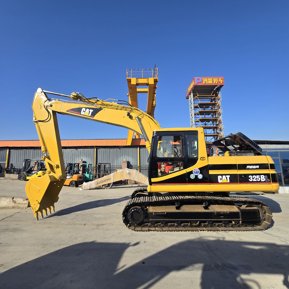 CATERPILLAR 325B - Гусеничный экскаватор: фото 1 CATERPILLAR 325B - Гусеничный экскаватор: фото 1