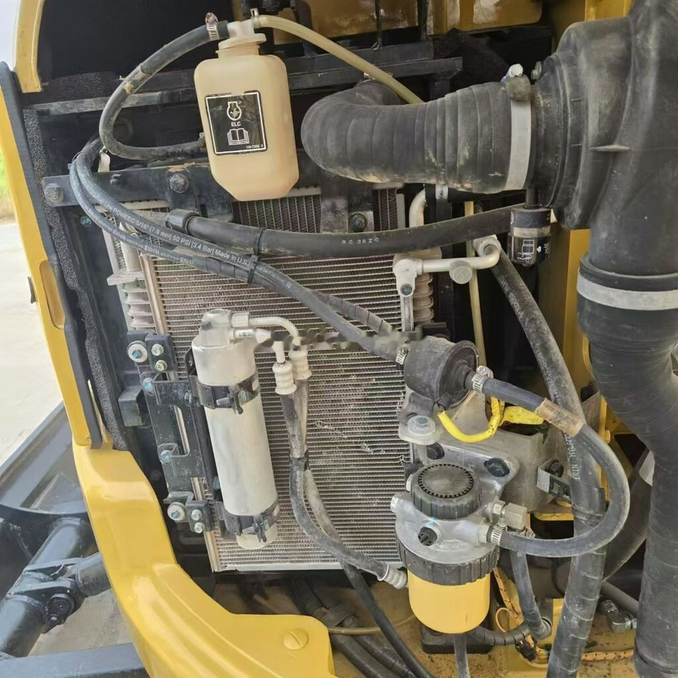 Caterpillar 303.5E - Мини-экскаватор: фото 2 Caterpillar 303.5E - Мини-экскаватор: фото 2