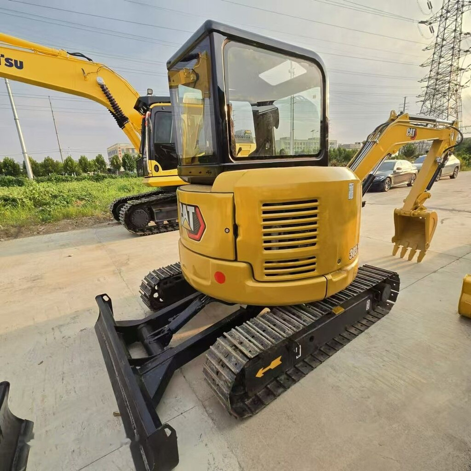 Caterpillar 303.5E - Мини-экскаватор: фото 3 Caterpillar 303.5E - Мини-экскаватор: фото 3