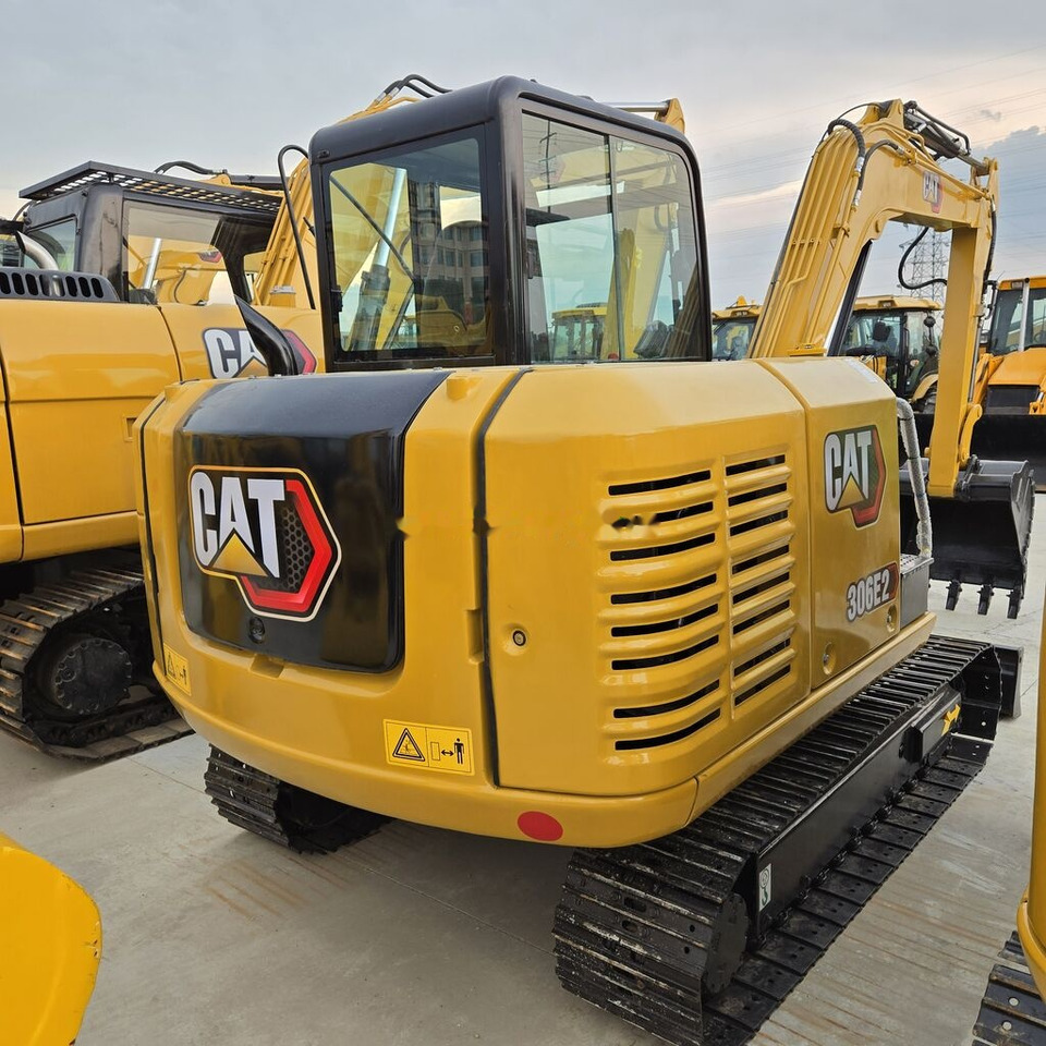 Caterpillar 306E2 - Мини-экскаватор: фото 3 Caterpillar 306E2 - Мини-экскаватор: фото 3