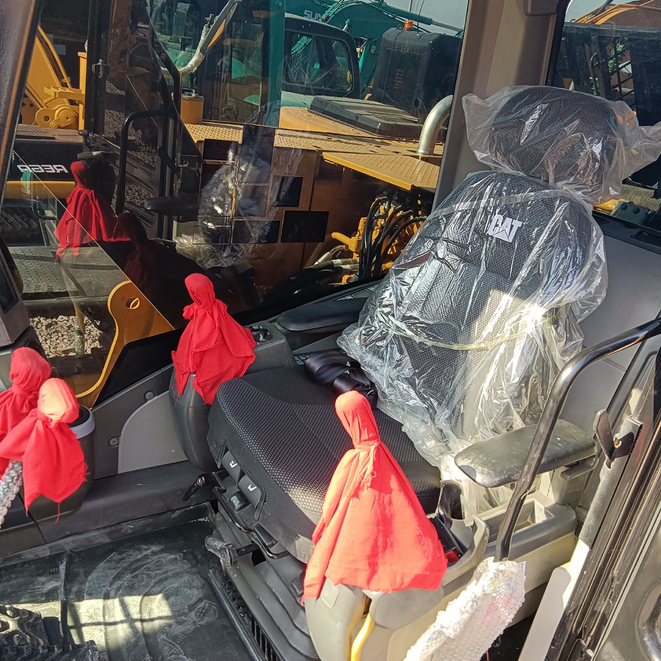 Гусеничный экскаватор Caterpillar 312D2GC: фото 8