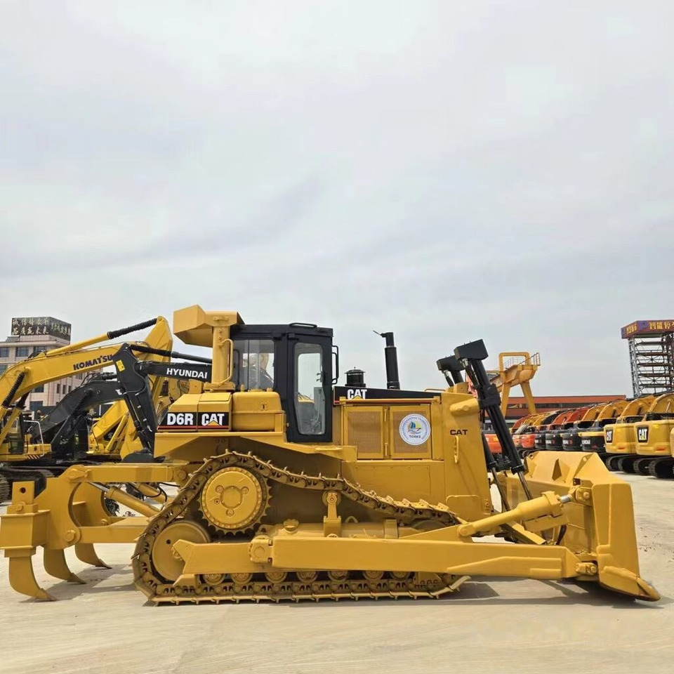 Бульдозер Caterpillar D6R: фото 10 Бульдозер Caterpillar D6R: фото 10