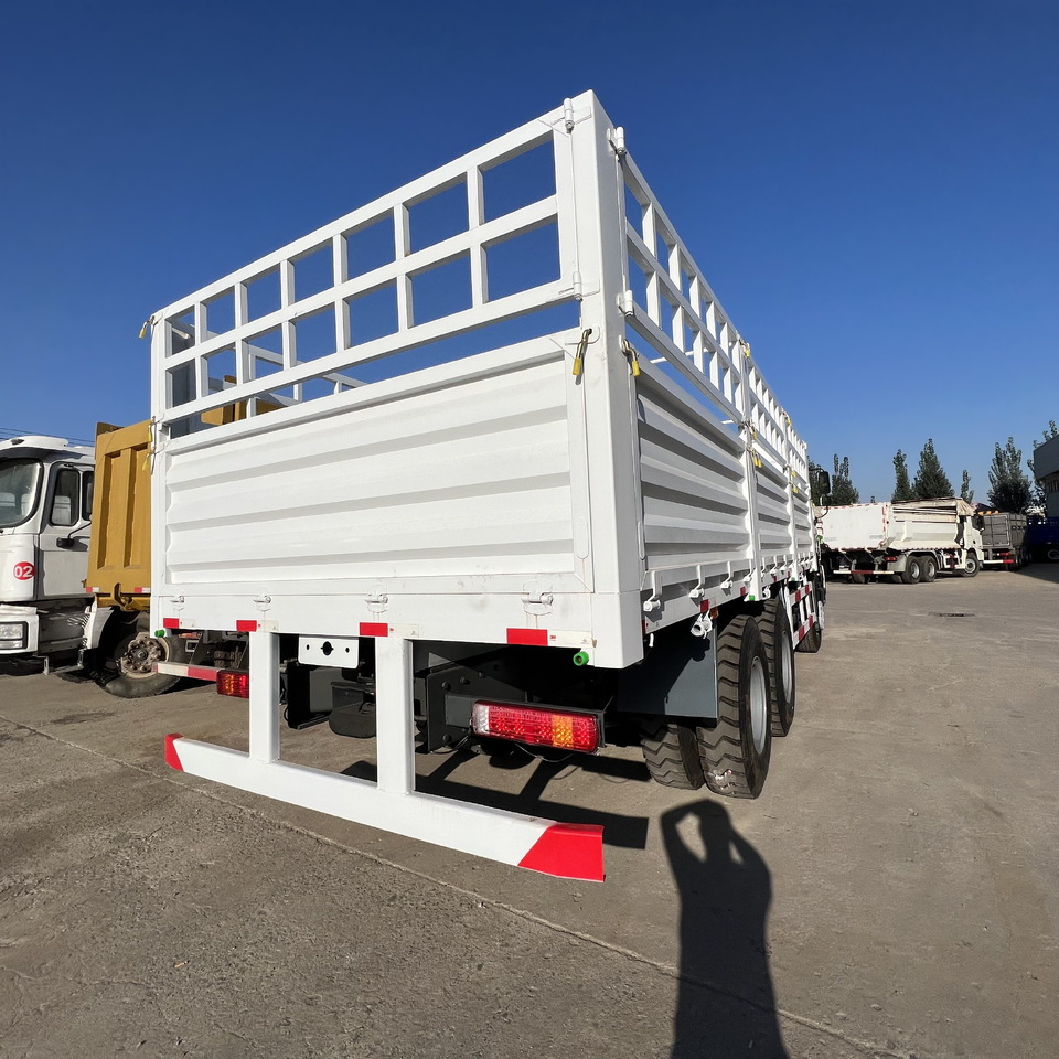 Грузовик SINOTRUK HOWO: фото 10 Грузовик SINOTRUK HOWO: фото 10