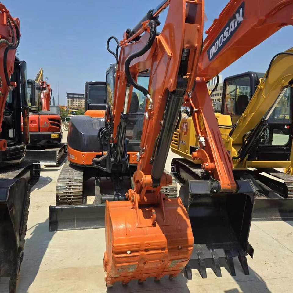 Мини-экскаватор Hitachi ZX50U: фото 11