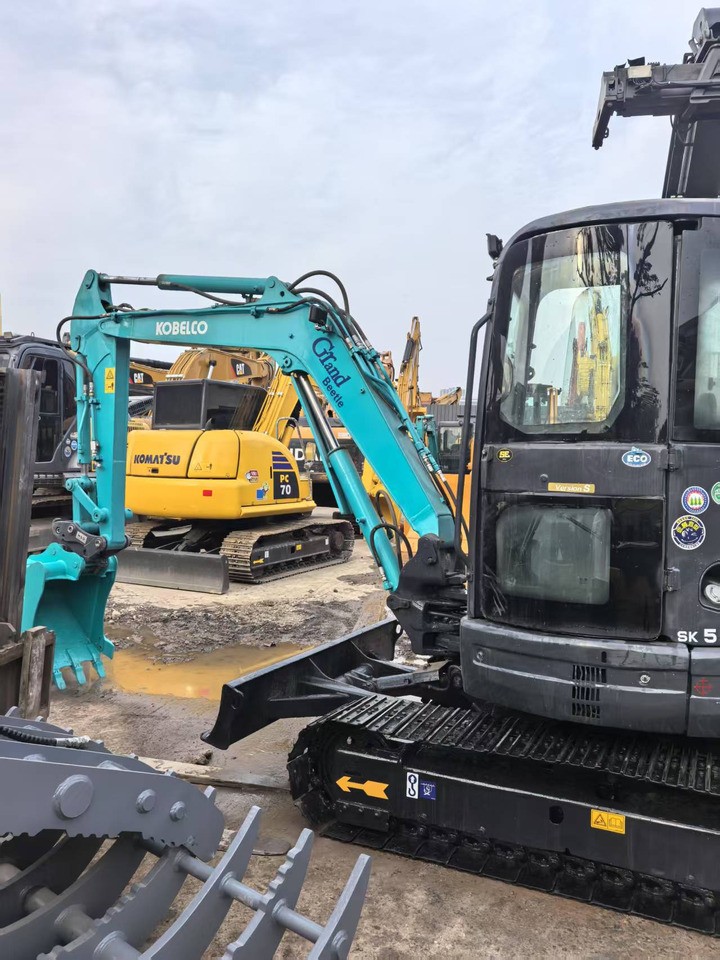 KOBELCO SK55SR - Мини-экскаватор: фото 3 KOBELCO SK55SR - Мини-экскаватор: фото 3