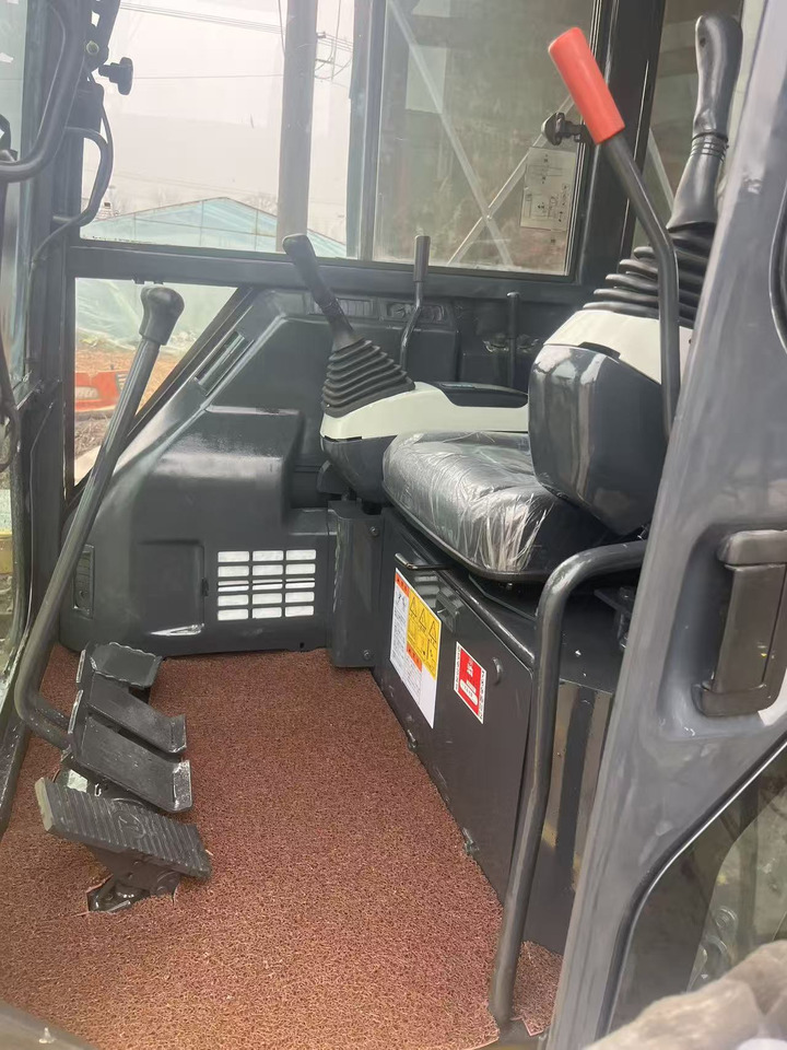 KOMATSU PC35MR в лизинг KOMATSU PC35MR: фото 6