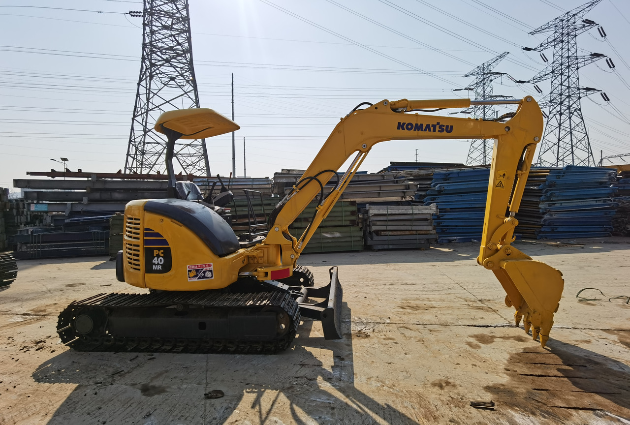 KOMATSU PC40MR - Мини-экскаватор: фото 1 KOMATSU PC40MR - Мини-экскаватор: фото 1