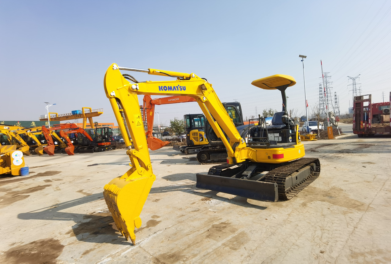 KOMATSU PC40MR - Мини-экскаватор: фото 4 KOMATSU PC40MR - Мини-экскаватор: фото 4