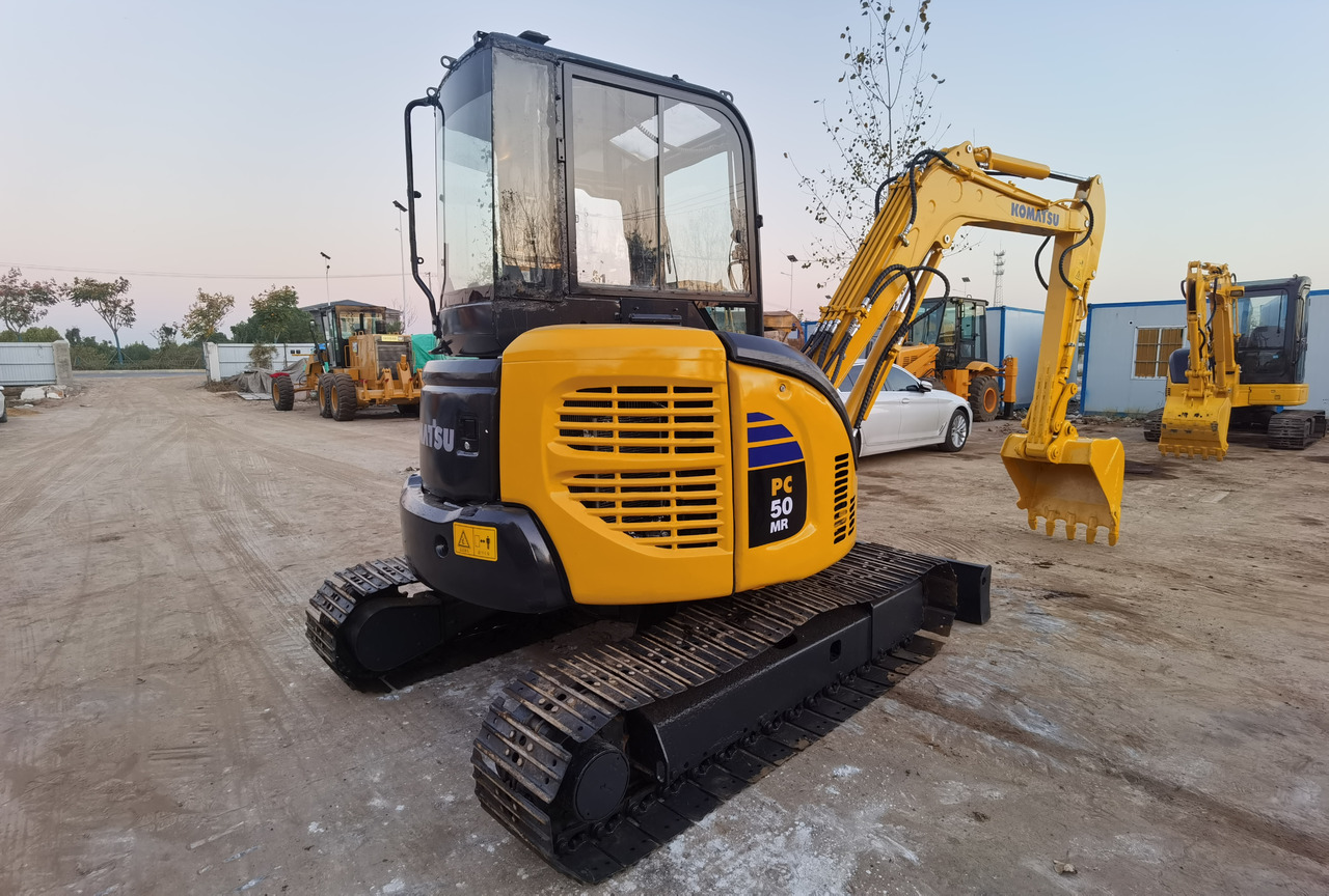 KOMATSU PC50MR - Мини-экскаватор: фото 2 KOMATSU PC50MR - Мини-экскаватор: фото 2