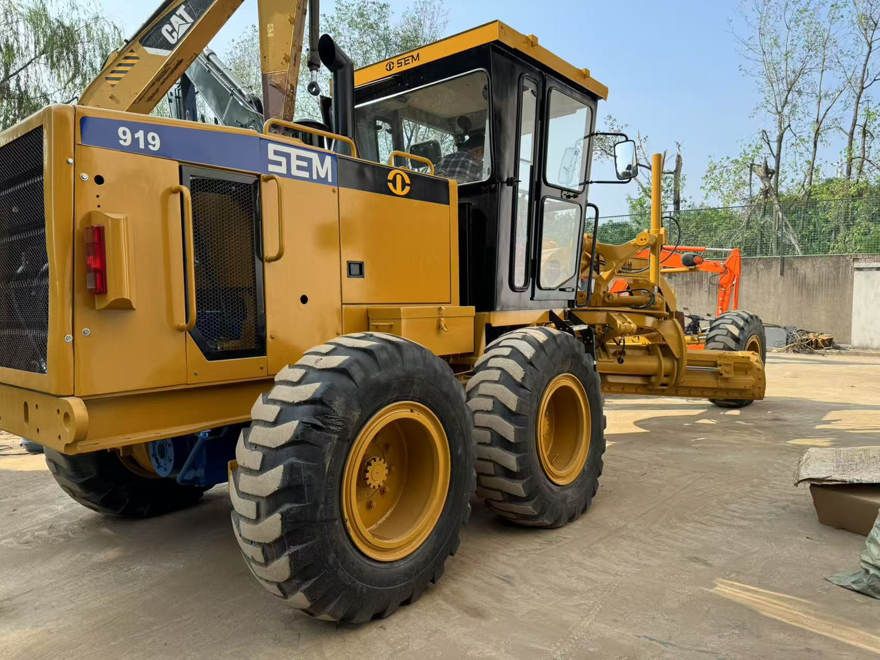 SEM 919 - Грейдер: фото 3 SEM 919 - Грейдер: фото 3