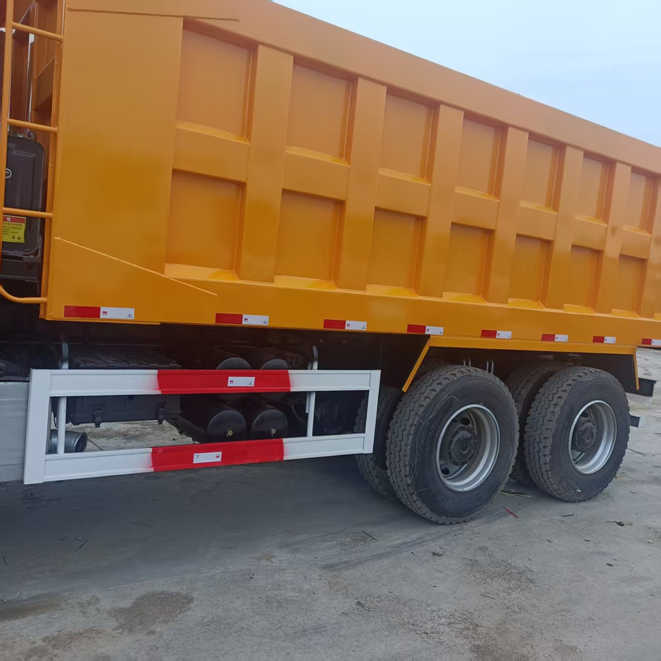 SHACMAN F3000 - Самосвал: фото 4 SHACMAN F3000 - Самосвал: фото 4