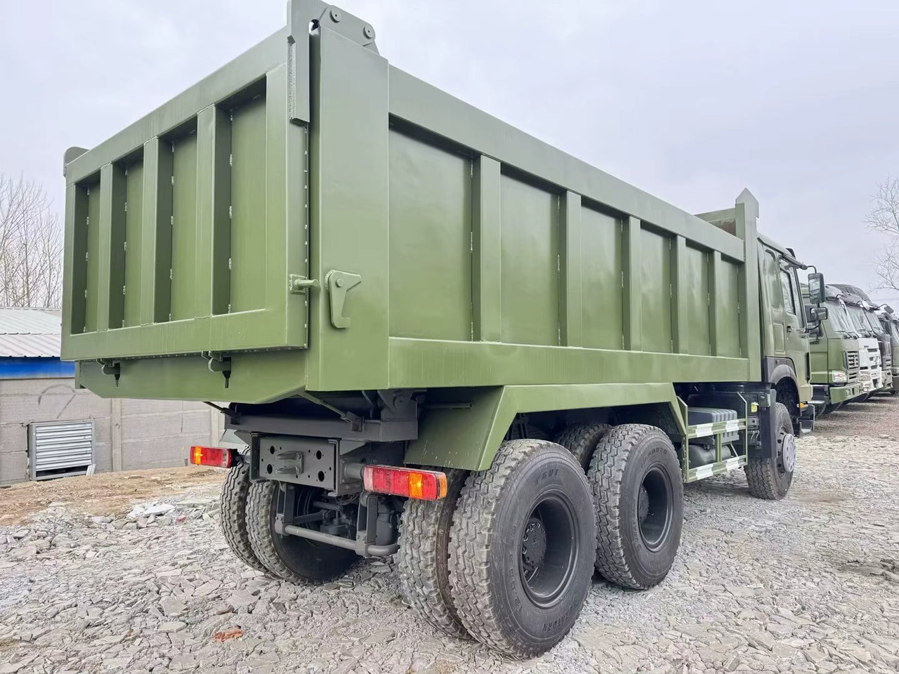 SINOTRUK HOWO - Самосвал: фото 5 SINOTRUK HOWO - Самосвал: фото 5
