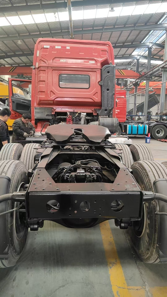 SHACMAN X3000 - Тягач: фото 5 SHACMAN X3000 - Тягач: фото 5