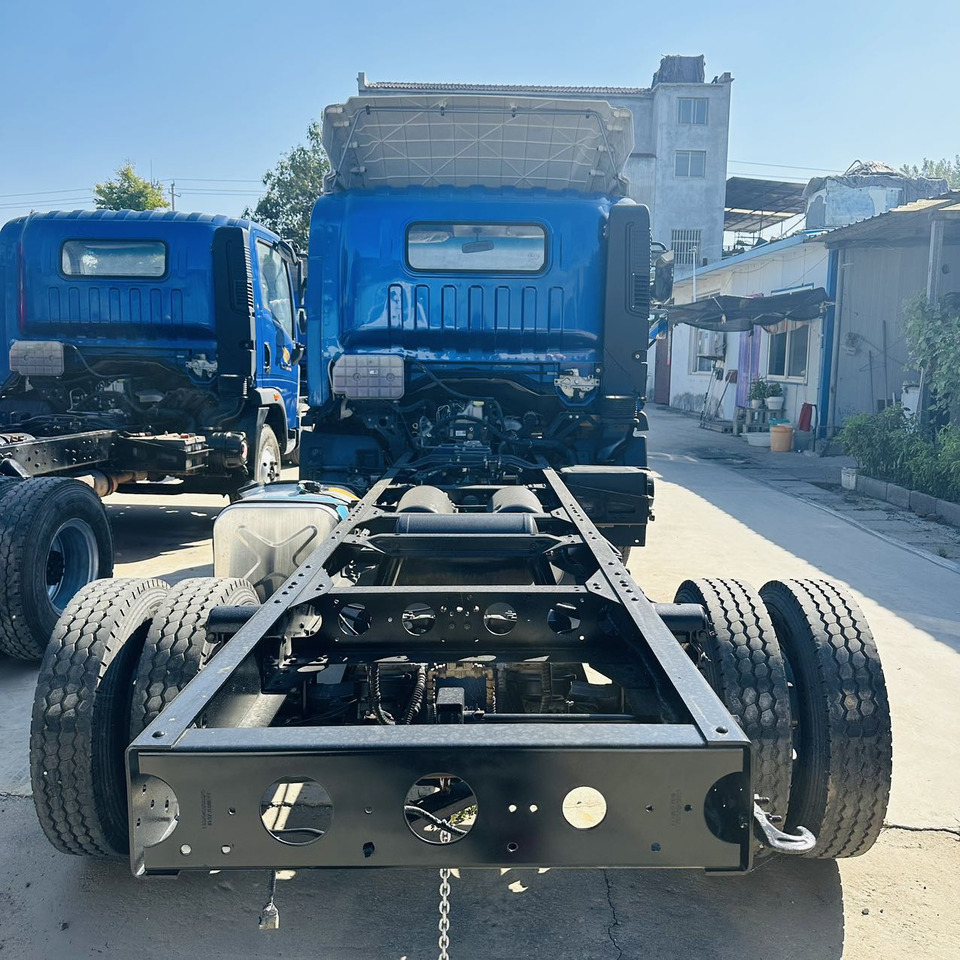 SINOTRUK HOWO - Тягач: фото 5 SINOTRUK HOWO - Тягач: фото 5