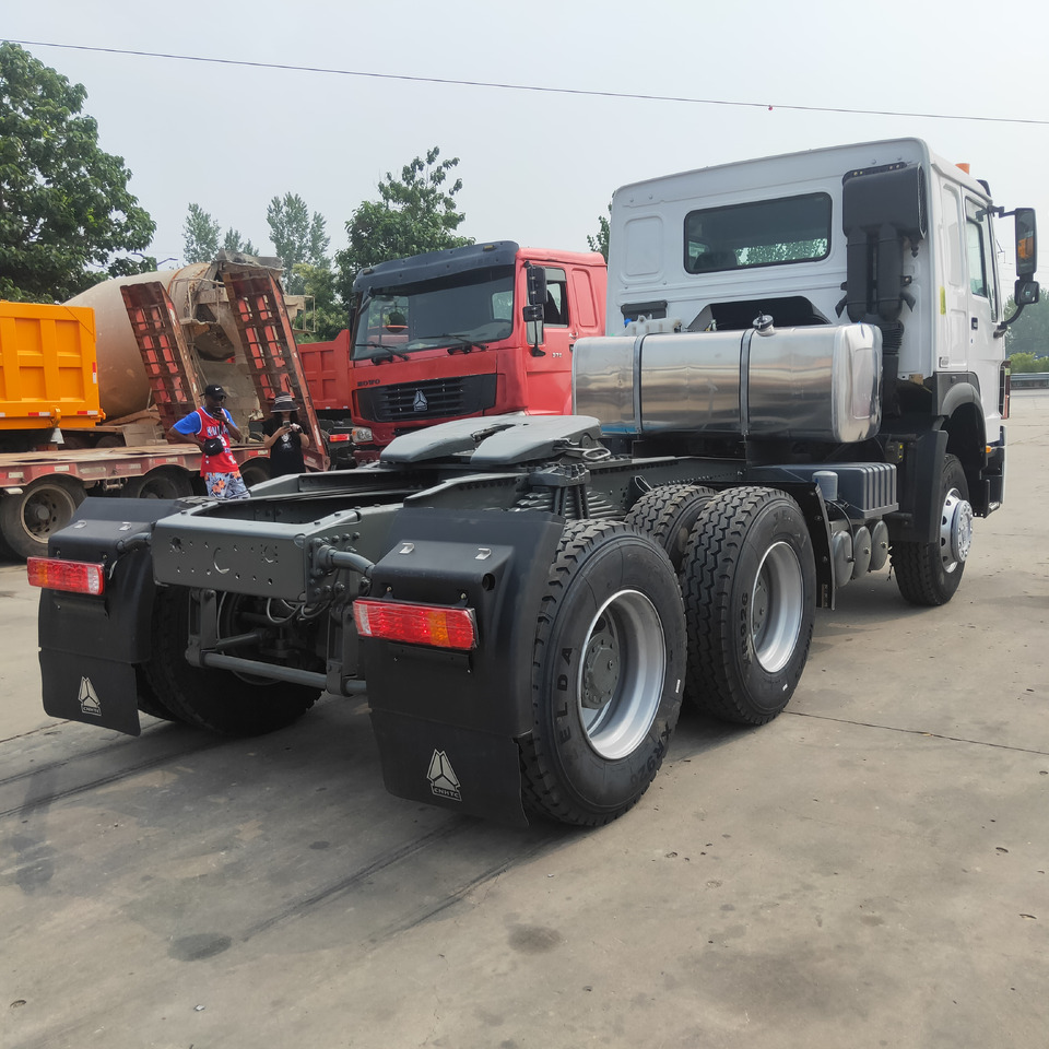 Тягач SINOTRUK HOWO: фото 6