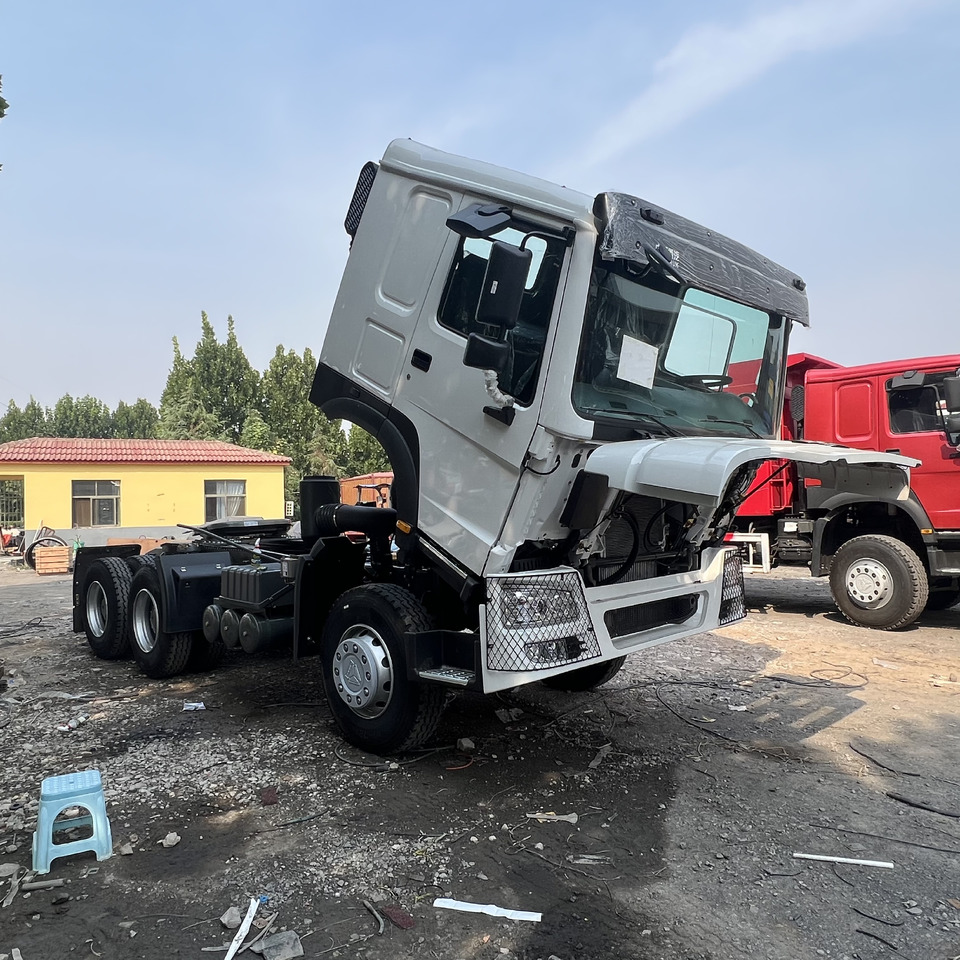 SINOTRUK Howo tractor head - Тягач: фото 5 SINOTRUK Howo tractor head - Тягач: фото 5