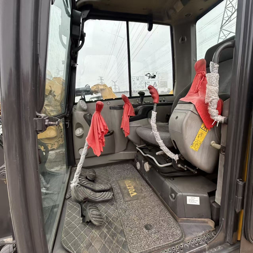 VOLVO EC60C - Мини-экскаватор: фото 3 VOLVO EC60C - Мини-экскаватор: фото 3