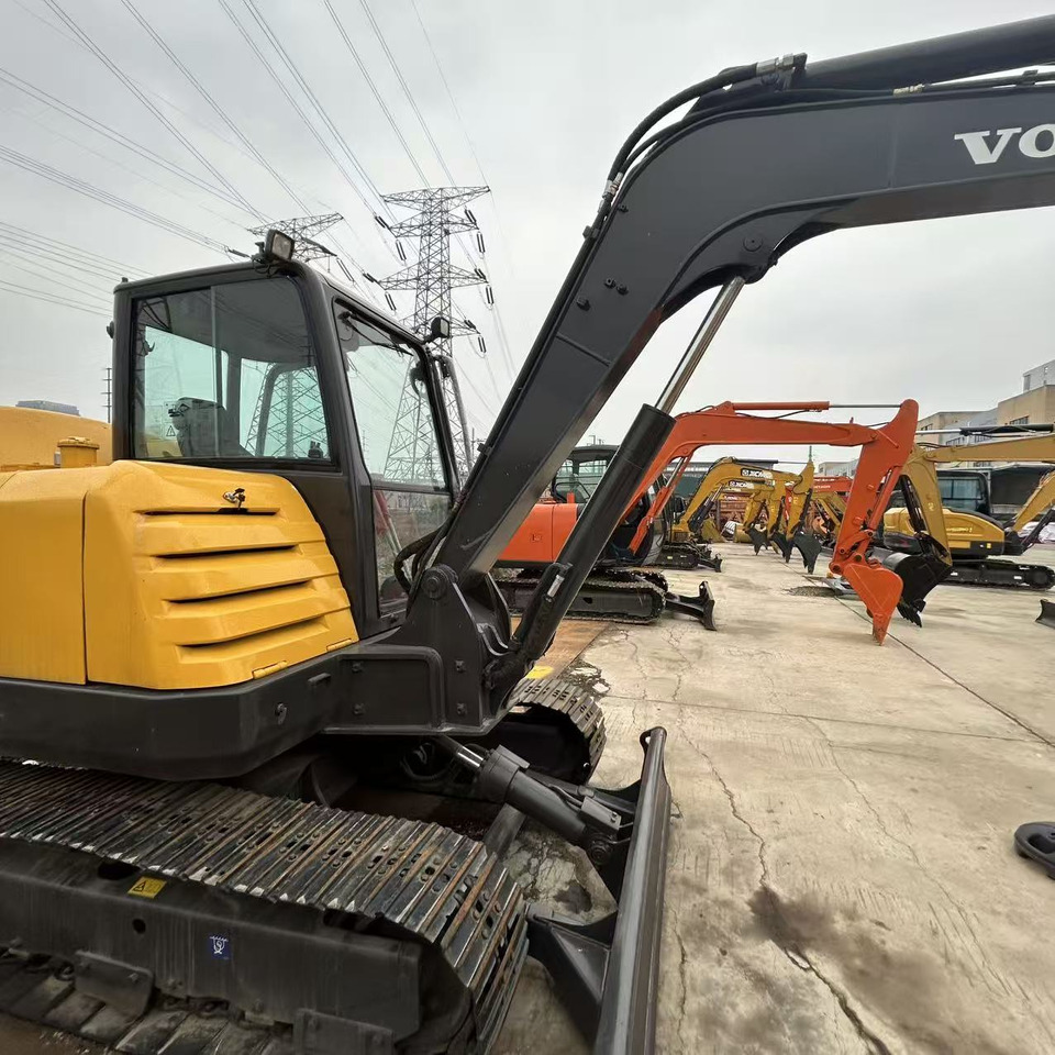 VOLVO EC60C - Мини-экскаватор: фото 5 VOLVO EC60C - Мини-экскаватор: фото 5