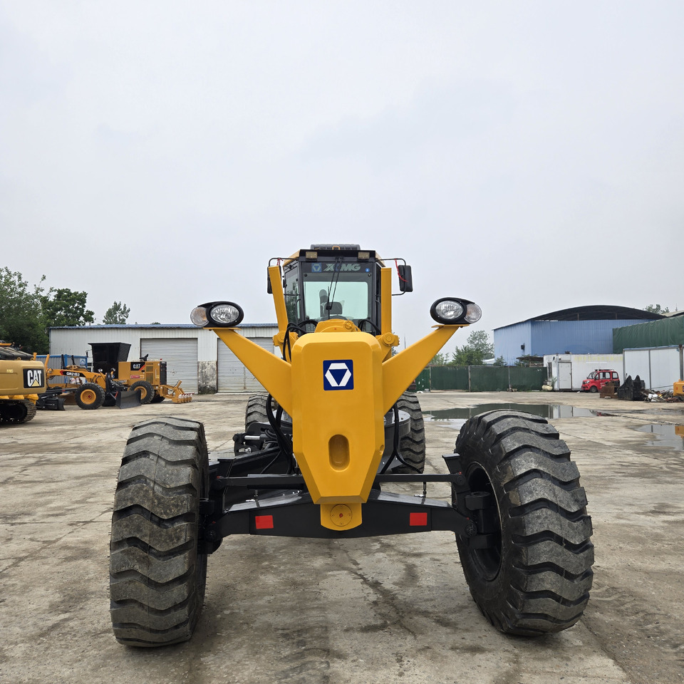 XCMG GR2153 - Грейдер: фото 1 XCMG GR2153 - Грейдер: фото 1