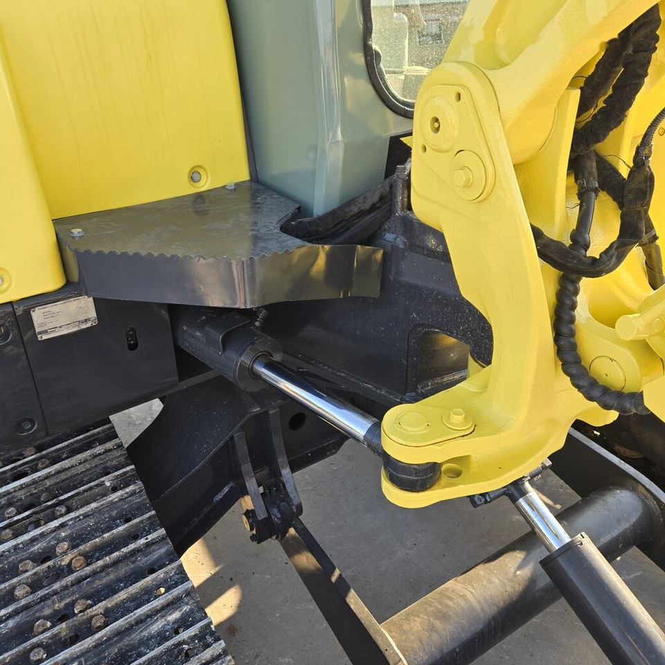 Мини-экскаватор Yanmar VIO55: фото 9 Мини-экскаватор Yanmar VIO55: фото 9