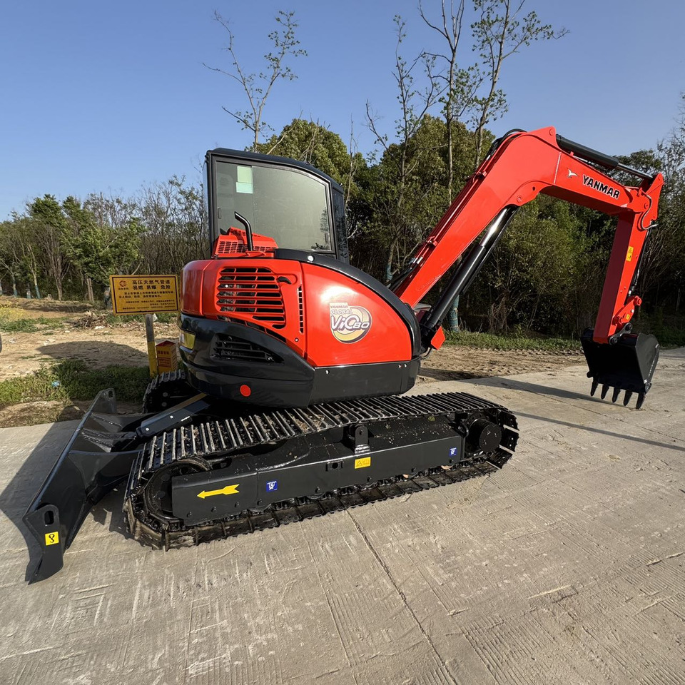 Yanmar Vio80 - Гусеничный экскаватор: фото 1 Yanmar Vio80 - Гусеничный экскаватор: фото 1