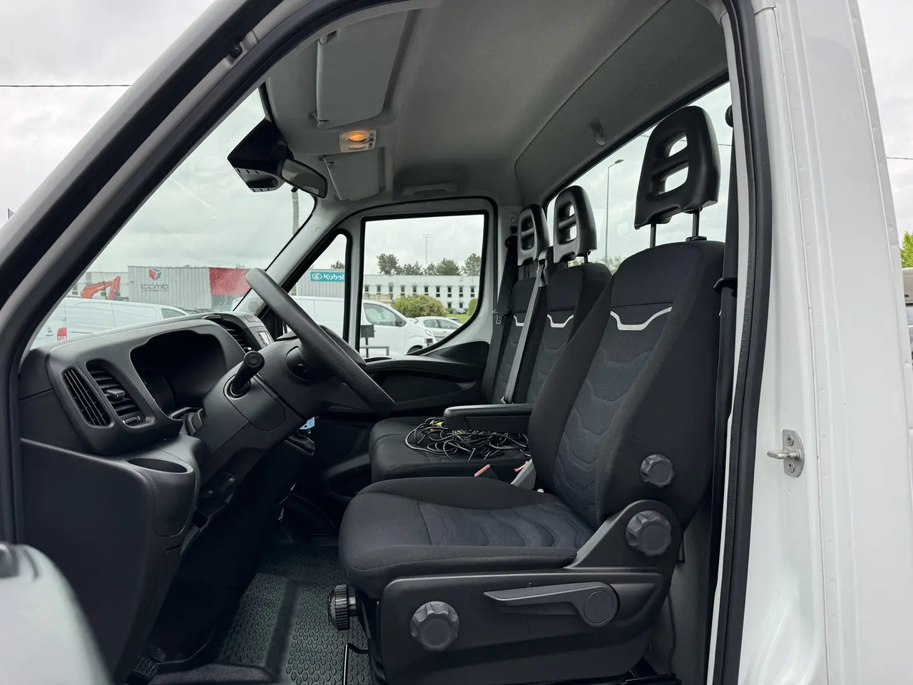 Iveco Daily 35C16H3.0 EMPATTEMENT 4100 - Эвакуатор: фото 5 Iveco Daily 35C16H3.0 EMPATTEMENT 4100 - Эвакуатор: фото 5