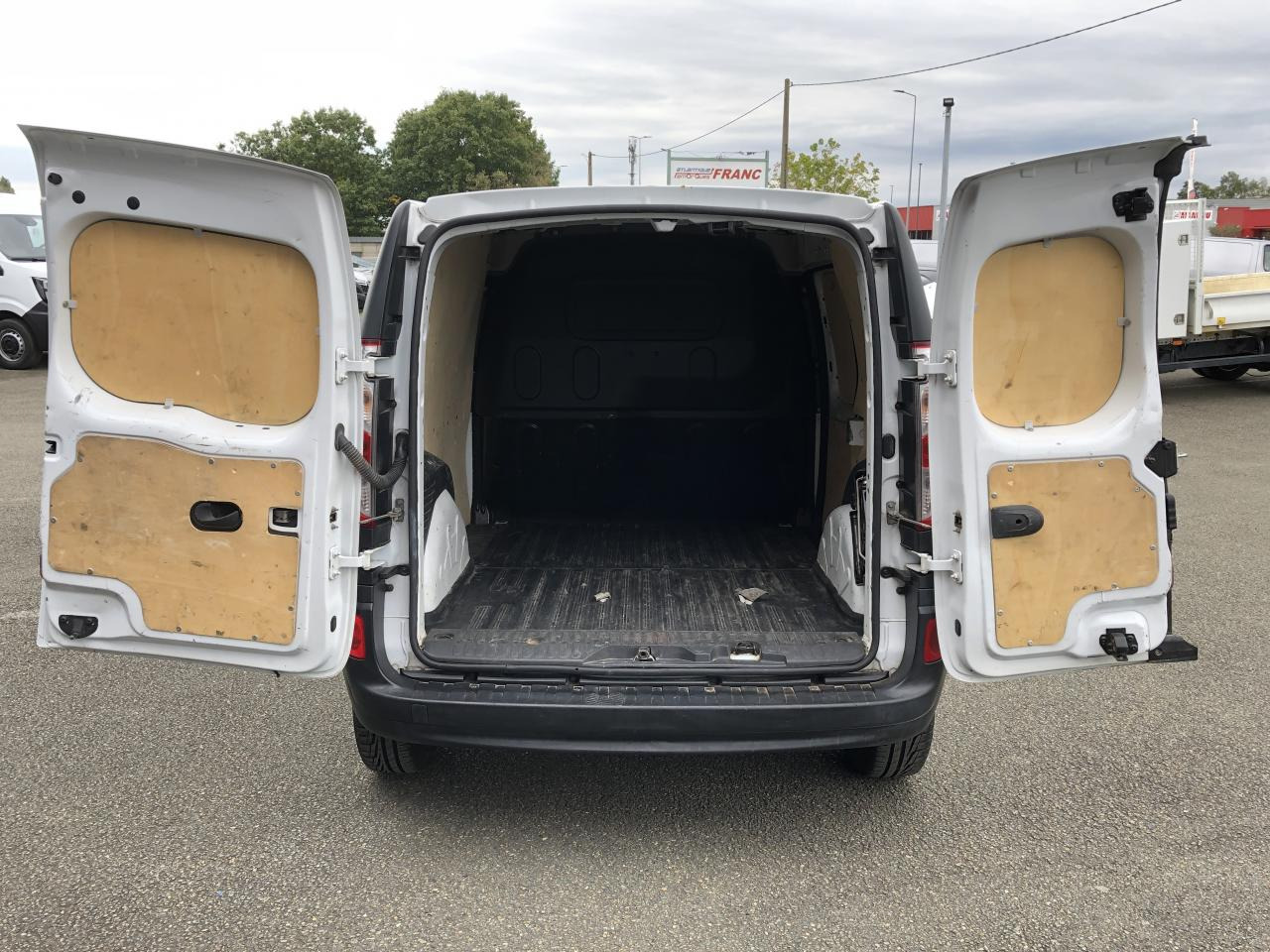 RENAULT KANGOO 1.5 DCI 80CH CONFORT - Цельнометаллический фургон: фото 3 RENAULT KANGOO 1.5 DCI 80CH CONFORT - Цельнометаллический фургон: фото 3