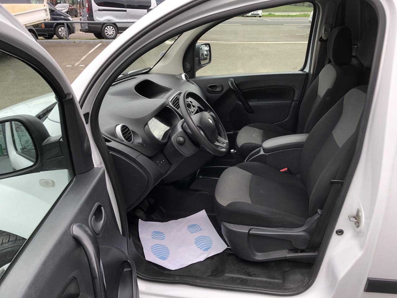 RENAULT KANGOO 1.5 DCI 80CH CONFORT - Цельнометаллический фургон: фото 5 RENAULT KANGOO 1.5 DCI 80CH CONFORT - Цельнометаллический фургон: фото 5