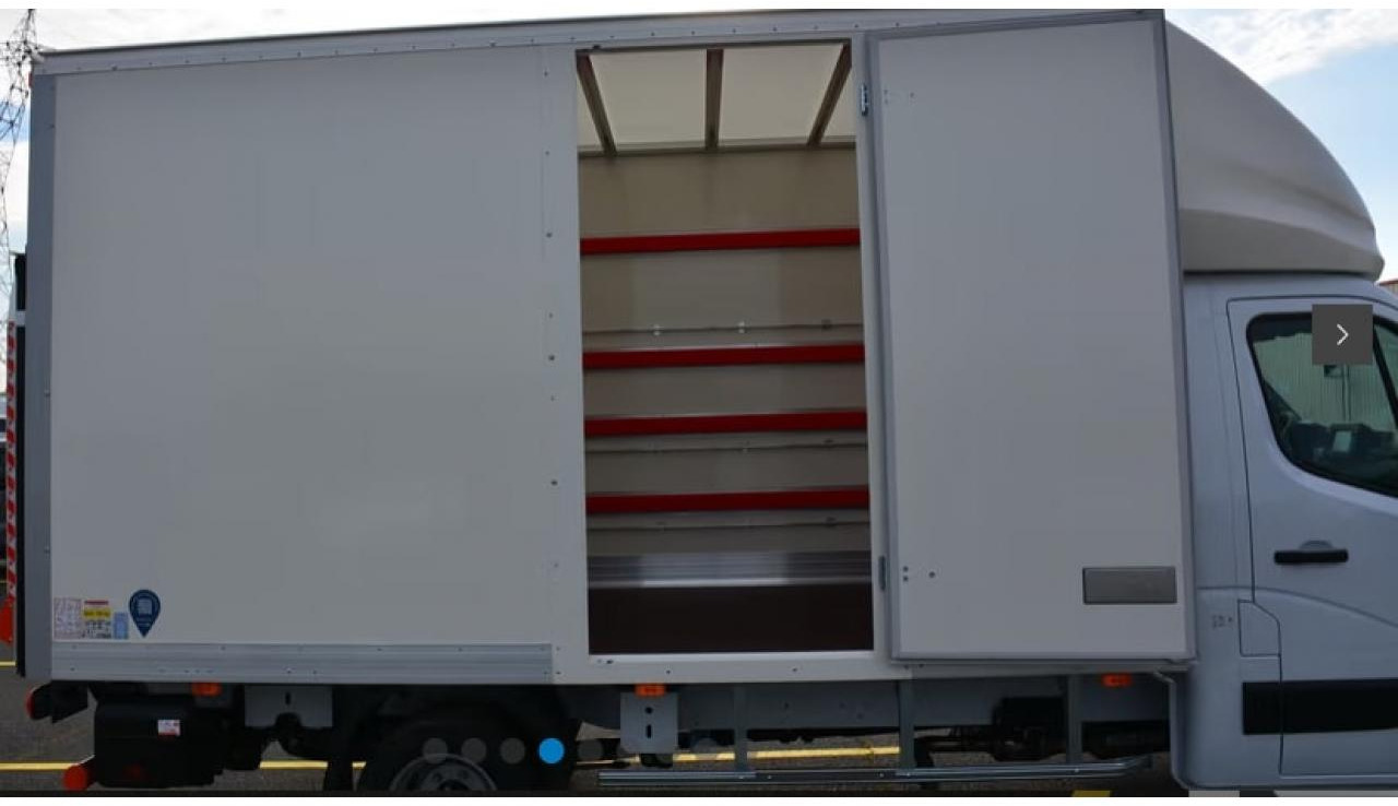 RENAULT Master Confort R3500RJ L4 2.3 dCi - 165 III TRANSPORTS SPECIFIQUES GRAND VOLUME Grand Volume 20m3 P - Малотоннажный фургон: фото 5 RENAULT Master Confort R3500RJ L4 2.3 dCi - 165 III TRANSPORTS SPECIFIQUES GRAND VOLUME Grand Volume 20m3 P - Малотоннажный фургон: фото 5