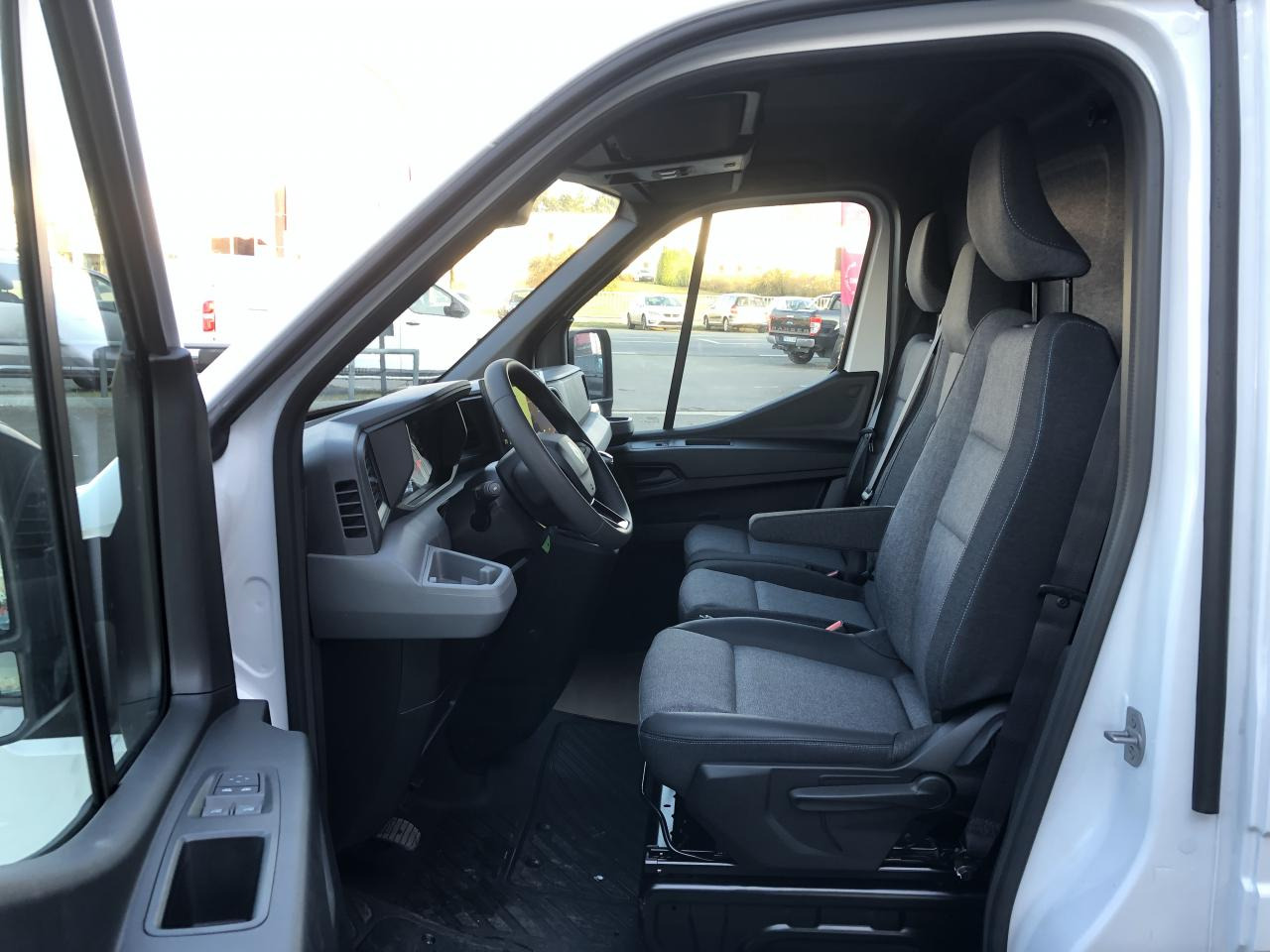 RENAULT Master Extra 3t5 L3H2 2.0 Blue dCi - BVA 170 2025 IV FOURGON Fourgon L3H2 Traction - Цельнометаллический фургон: фото 5 RENAULT Master Extra 3t5 L3H2 2.0 Blue dCi - BVA 170 2025 IV FOURGON Fourgon L3H2 Traction - Цельнометаллический фургон: фото 5