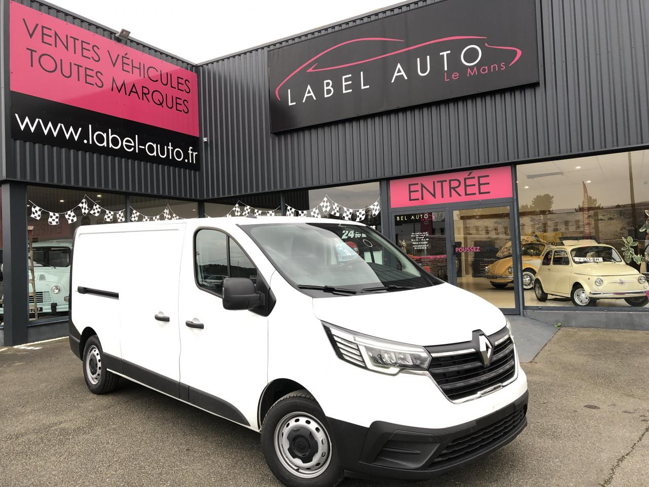 RENAULT Trafic L2H1 3000 Kg 2.0 Blue dCi 170ch ADVANCE - Цельнометаллический фургон: фото 1 RENAULT Trafic L2H1 3000 Kg 2.0 Blue dCi 170ch ADVANCE - Цельнометаллический фургон: фото 1