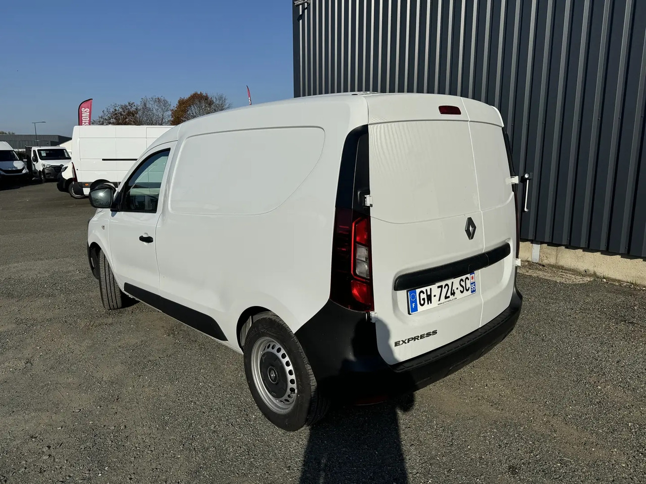 Renault Express 1.5 BLUE DCI 95CH CONFORT 22 - Грузопассажирский фургон: фото 4 Renault Express 1.5 BLUE DCI 95CH CONFORT 22 - Грузопассажирский фургон: фото 4