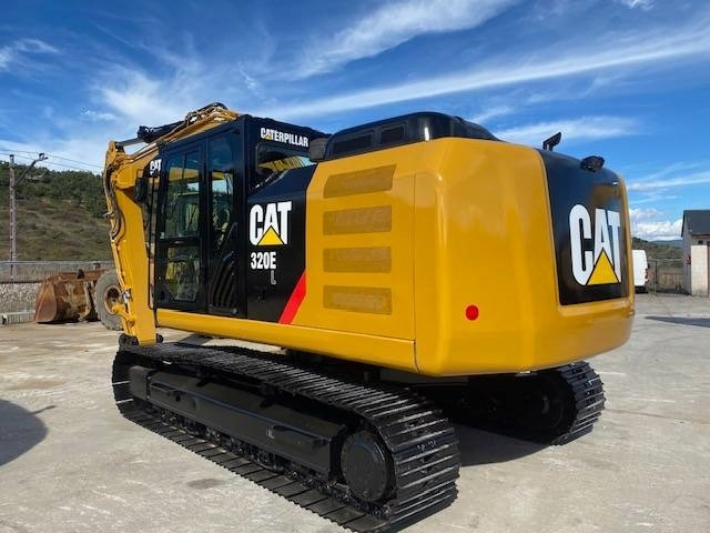 CAT 320 EL - Гусеничный экскаватор: фото 1 CAT 320 EL - Гусеничный экскаватор: фото 1