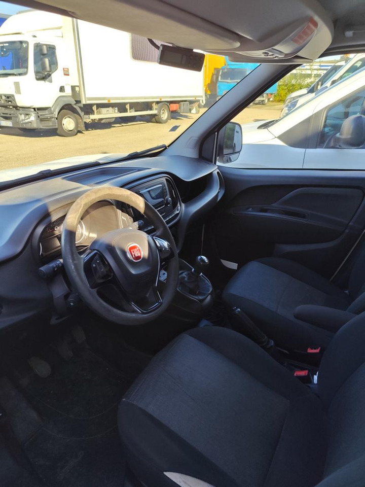 Fiat Doblo Maxi 105 cv PC avec caisse frigorifique - Малотоннажный рефрижератор: фото 3 Fiat Doblo Maxi 105 cv PC avec caisse frigorifique - Малотоннажный рефрижератор: фото 3