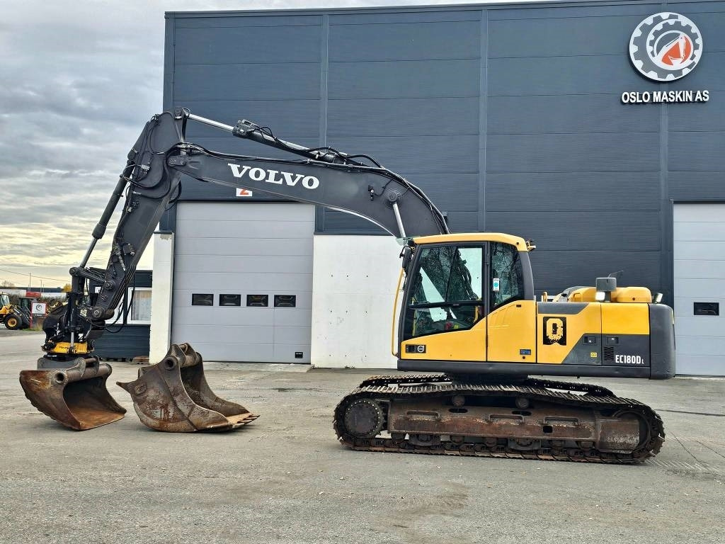 Volvo EC 180 C L - Гусеничный экскаватор: фото 3 Volvo EC 180 C L - Гусеничный экскаватор: фото 3