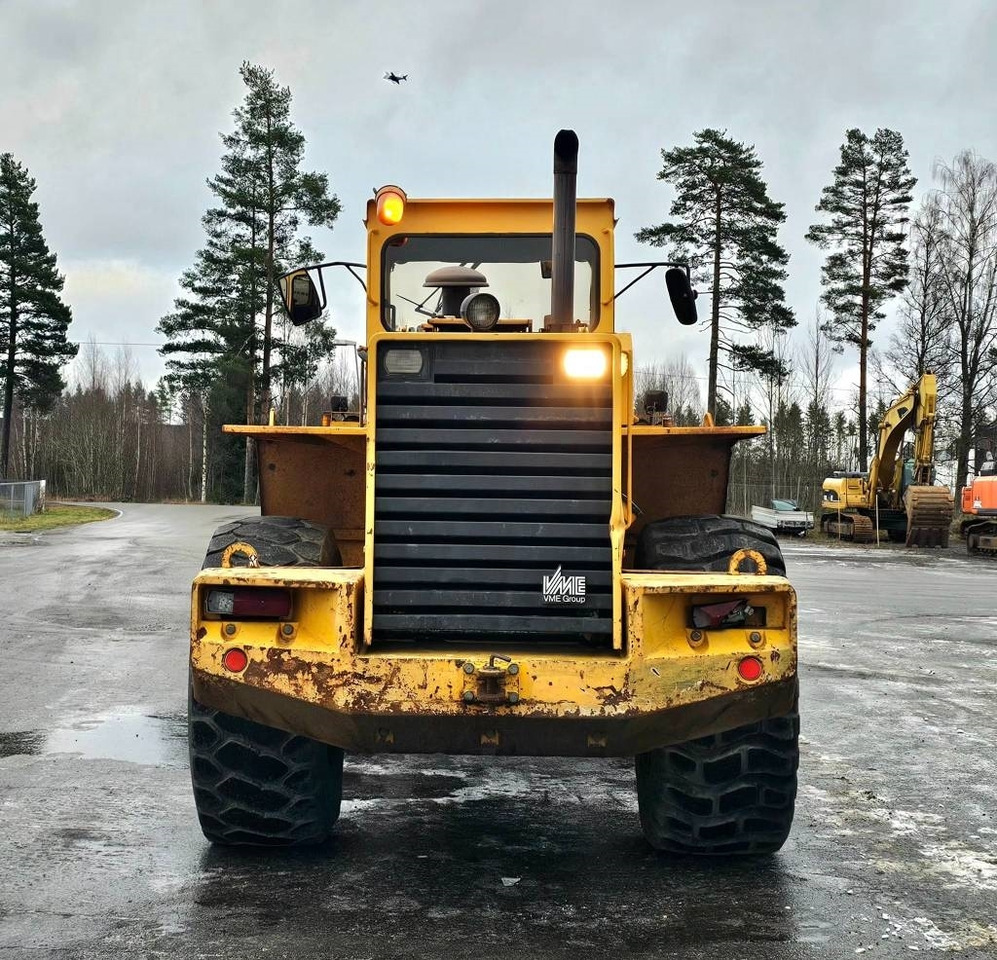 Volvo L 120 - Колёсный погрузчик: фото 4 Volvo L 120 - Колёсный погрузчик: фото 4