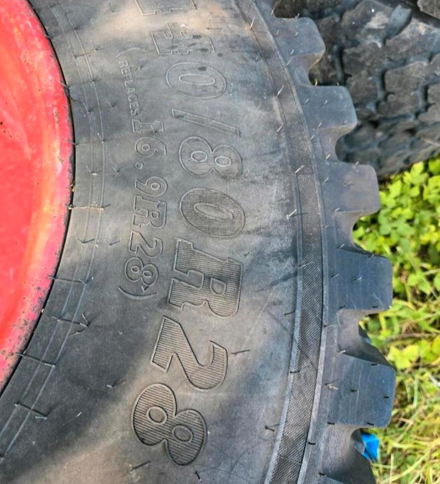4x Nokian TRI 2 2x 440/80R28 2x 480/80R30 Fendt Xylon GT Vario - Колесо: фото 4 4x Nokian TRI 2 2x 440/80R28 2x 480/80R30 Fendt Xylon GT Vario - Колесо: фото 4