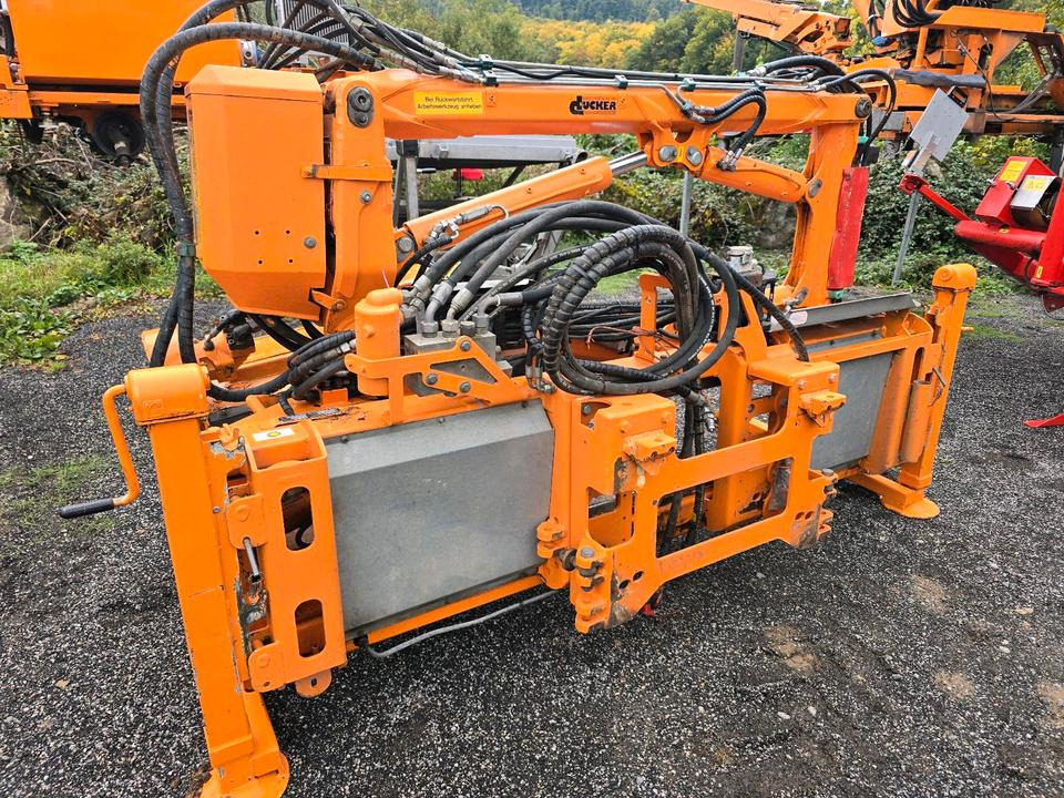 Dücker DUA 700 für Fendt Deutz Böschungsmäher Böschungsmulcher Traktor Bankettmäher 800 600 Mulag Una MHU - Косилка: фото 3 Dücker DUA 700 für Fendt Deutz Böschungsmäher Böschungsmulcher Traktor Bankettmäher 800 600 Mulag Una MHU - Косилка: фото 3