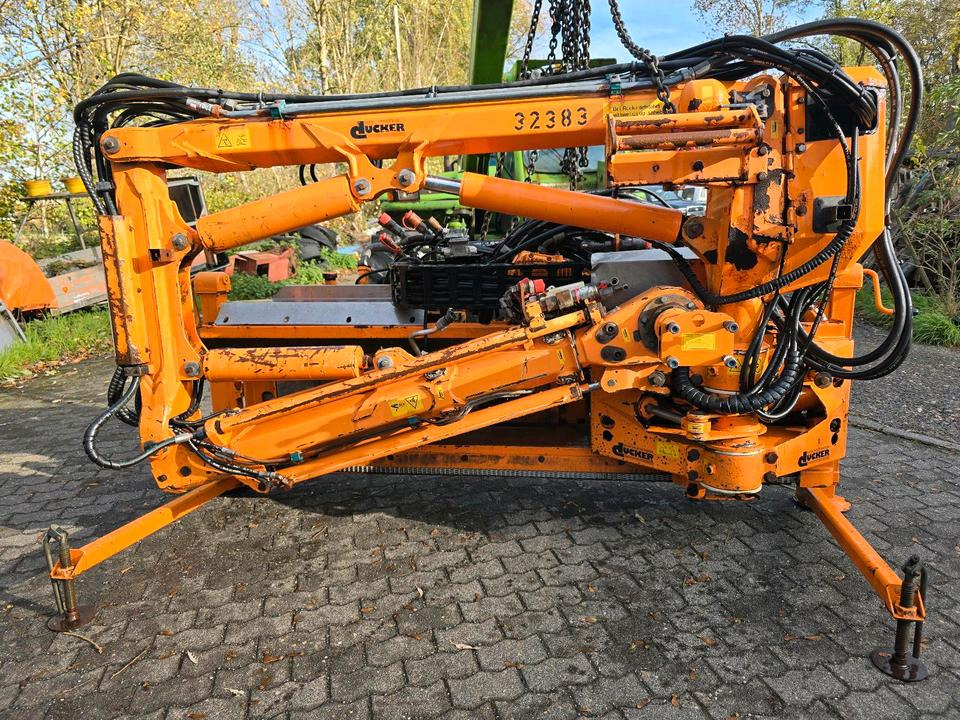 Dücker DUA 800 für Fendt Deutz Böschungsmäher Böschungsmulcher Traktor Bankettmäher 800 600 Mulag Una MHU - Манипуляторная косилка: фото 4 Dücker DUA 800 für Fendt Deutz Böschungsmäher Böschungsmulcher Traktor Bankettmäher 800 600 Mulag Una MHU - Манипуляторная косилка: фото 4