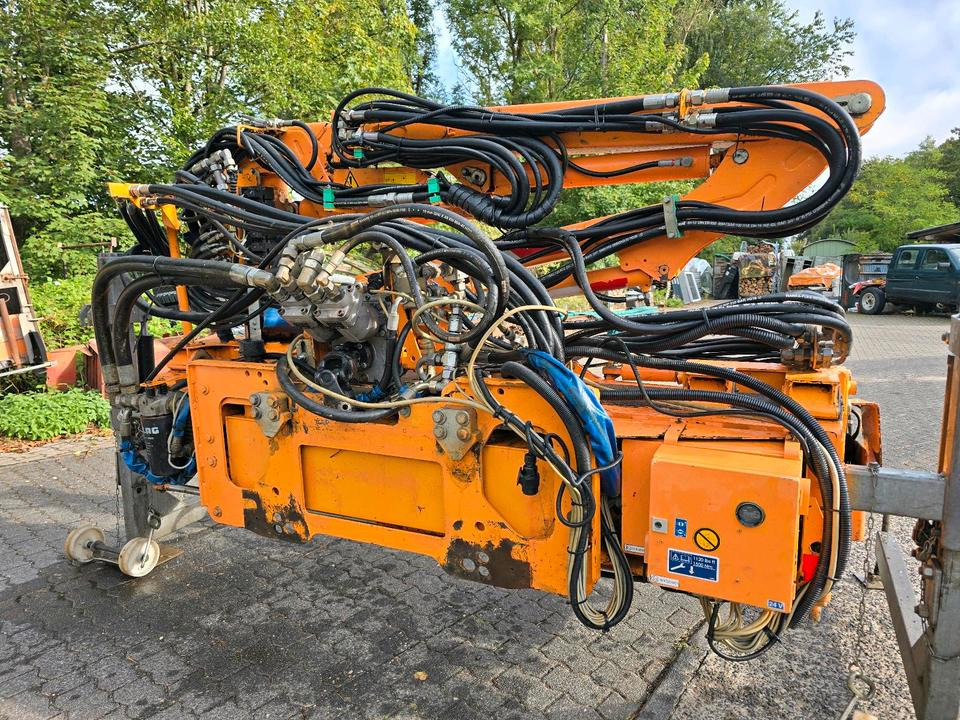 Mulag MFK 600 Mähausleger mit Randstreifenmäher MRF 350 Böschungsmäher Böschungsmulcher Hangmäher MKM 700 FME 600 500 - Манипуляторная косилка: фото 4 Mulag MFK 600 Mähausleger mit Randstreifenmäher MRF 350 Böschungsmäher Böschungsmulcher Hangmäher MKM 700 FME 600 500 - Манипуляторная косилка: фото 4