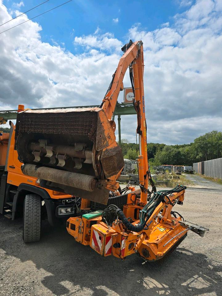 Mulag MKM 700 Mähausleger 2015 Böschungsmäher Böschungsmulcher Tandemmäher Für Unimog UGE UGN 405 427 424 U400 300 500 - Манипуляторная косилка: фото 5 Mulag MKM 700 Mähausleger 2015 Böschungsmäher Böschungsmulcher Tandemmäher Für Unimog UGE UGN 405 427 424 U400 300 500 - Манипуляторная косилка: фото 5