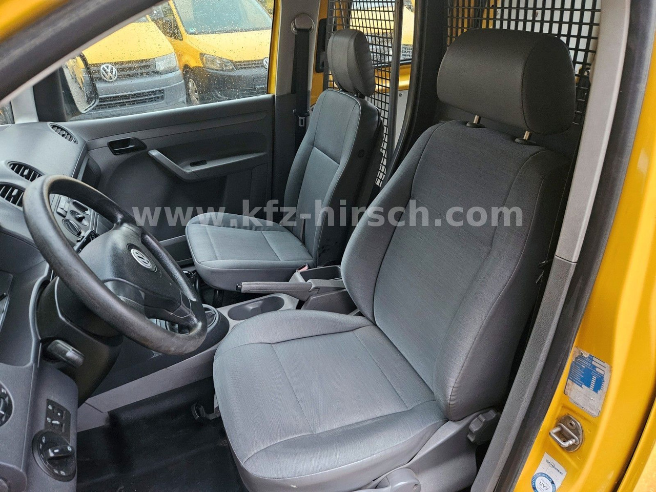 Volkswagen Caddy 2.0SDI*2xSchiebetüre*1.Hand* - Легковой фургон: фото 3 Volkswagen Caddy 2.0SDI*2xSchiebetüre*1.Hand* - Легковой фургон: фото 3