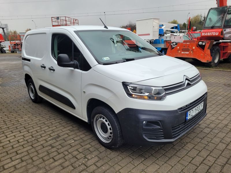 Citroen Berlingo Van z silnikiem 1.5 BlueHDi - Легковой фургон: фото 2 Citroen Berlingo Van z silnikiem 1.5 BlueHDi - Легковой фургон: фото 2