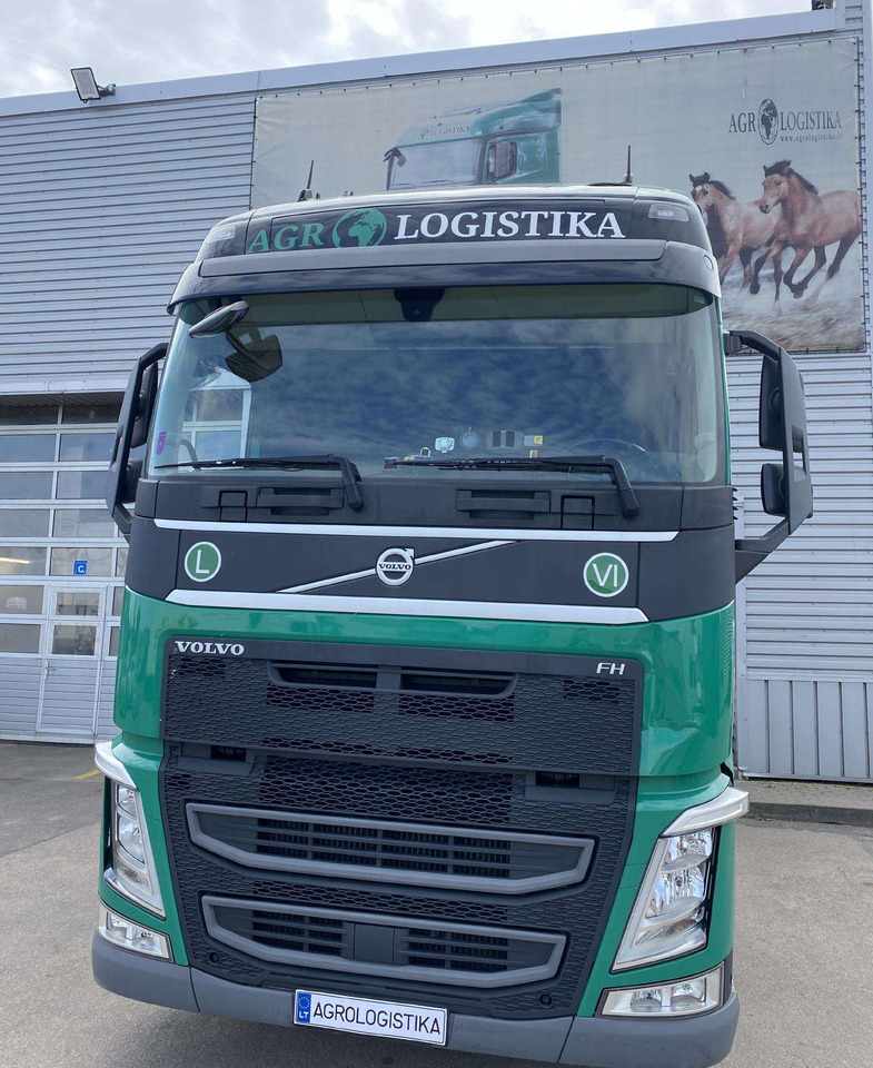 Volvo FH460 - Тягач: фото 1 Volvo FH460 - Тягач: фото 1