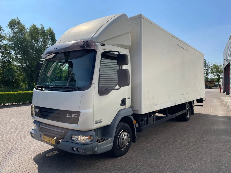 DAF LF 45 / HOLLAND TRUCK / DHOLLANDIA LAADKLEP 1500 KG / AUTOMAAT / - Грузовик с закрытым кузовом: фото 2 DAF LF 45 / HOLLAND TRUCK / DHOLLANDIA LAADKLEP 1500 KG / AUTOMAAT / - Грузовик с закрытым кузовом: фото 2