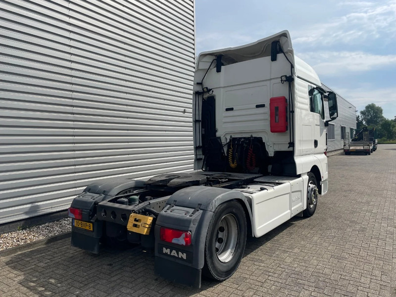 MAN TGX 18.460 / RETARDER / APK - TUV JUNI 2025 / - Тягач: фото 4 MAN TGX 18.460 / RETARDER / APK - TUV JUNI 2025 / - Тягач: фото 4