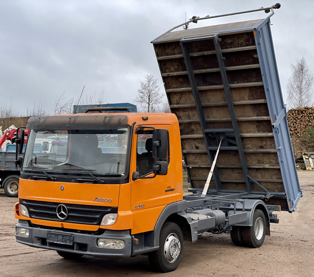 MERCEDES-BENZ ATEGO - Самосвал: фото 1 MERCEDES-BENZ ATEGO - Самосвал: фото 1